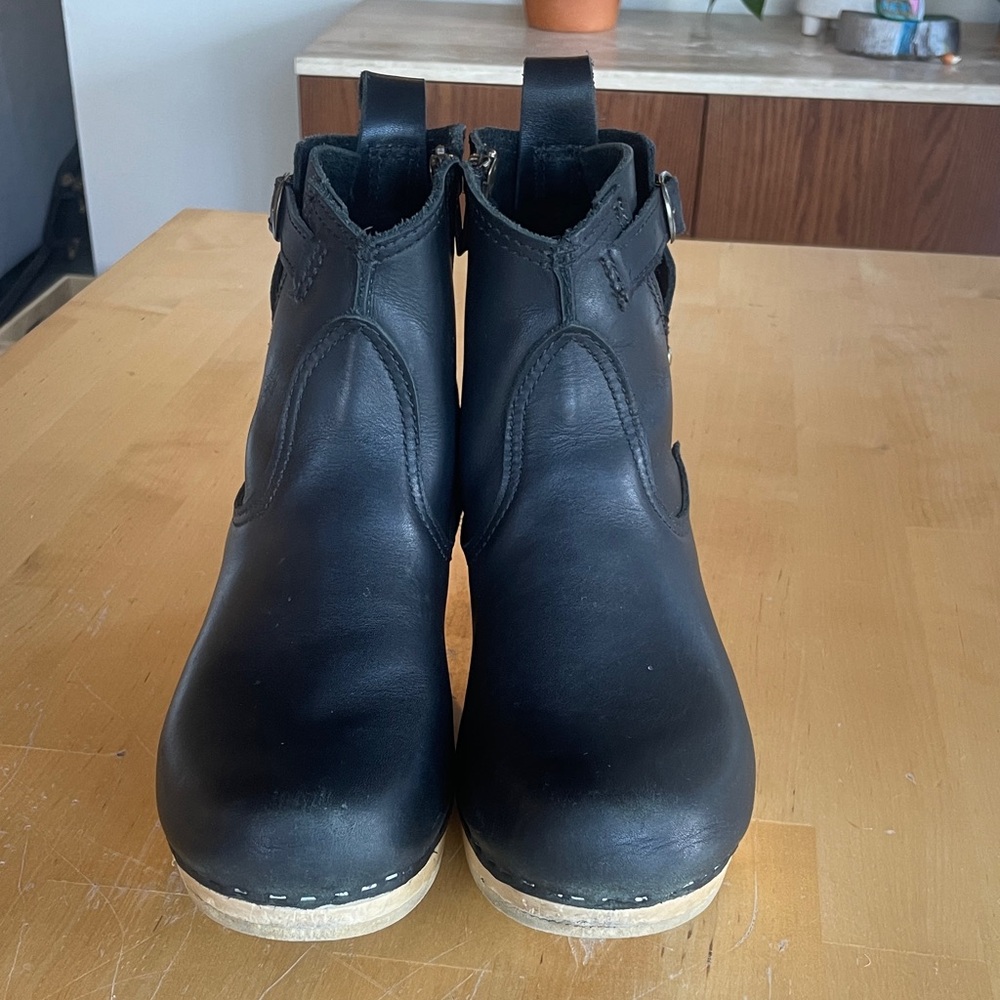 No 6 Black Leather Clog Buckle Boot - Size 40 - Picture 4 of 16